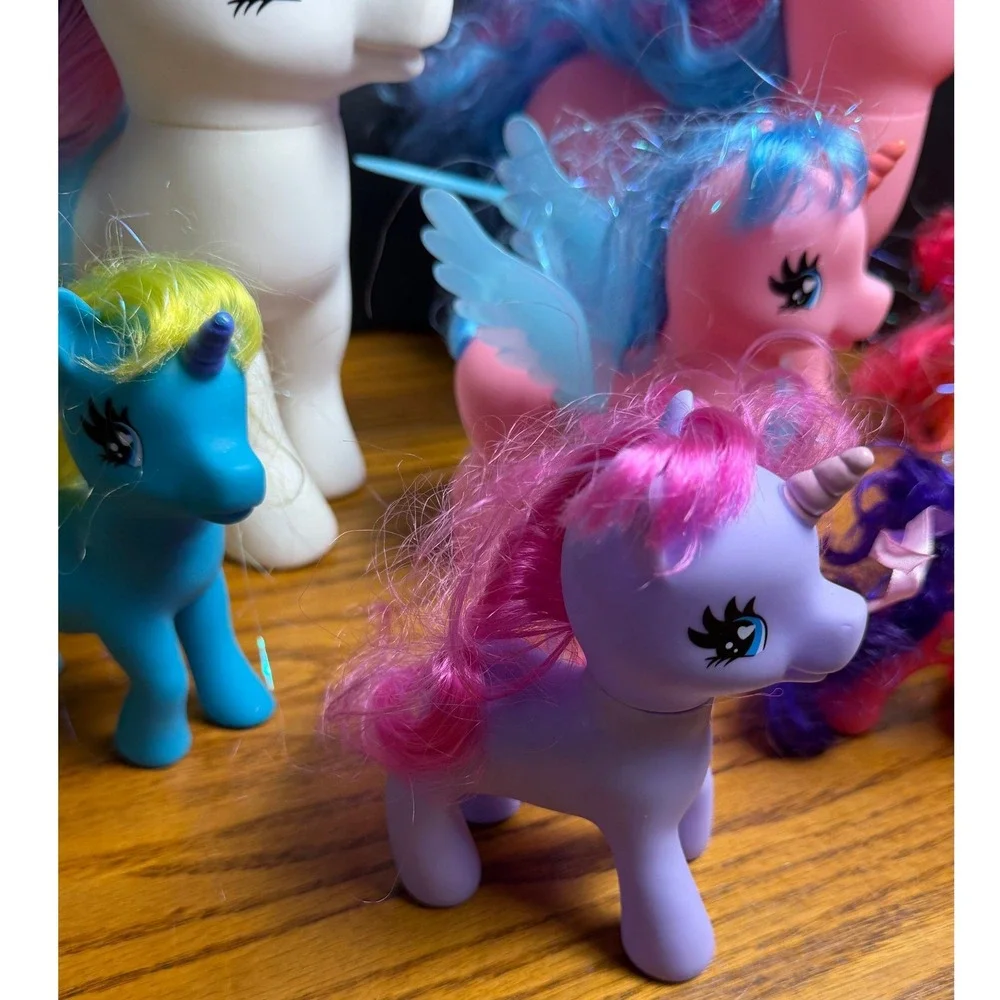 Vintage - My Little Pony Figures: Lot of 8, Unicorn Pegasus Wings - Mixed Sizes